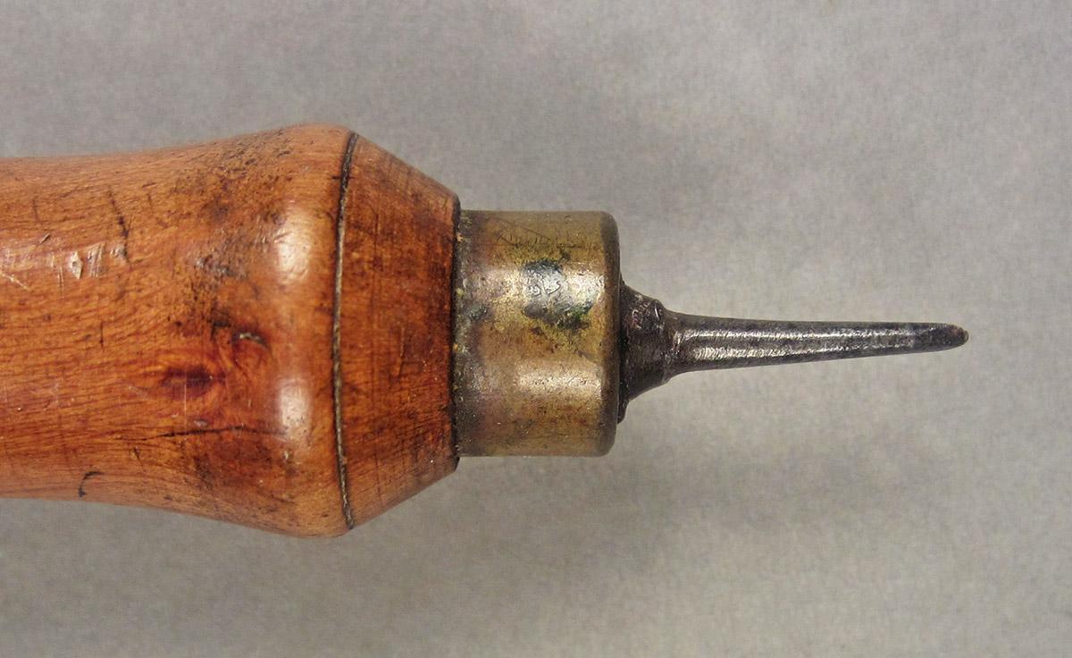 1963.0156.127, Brad awl, ferrule