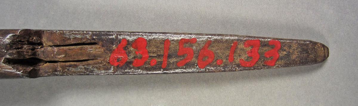 1963.0156.133, Punch, tip