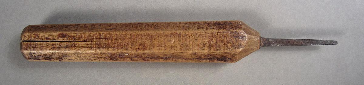 1963.0156.145, Turning tool, overall side 2