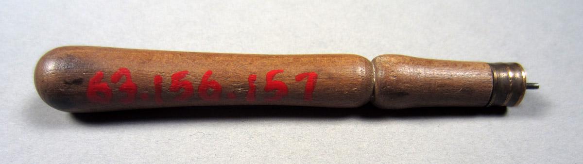 1963.0156.157 Oiling rod, View 2