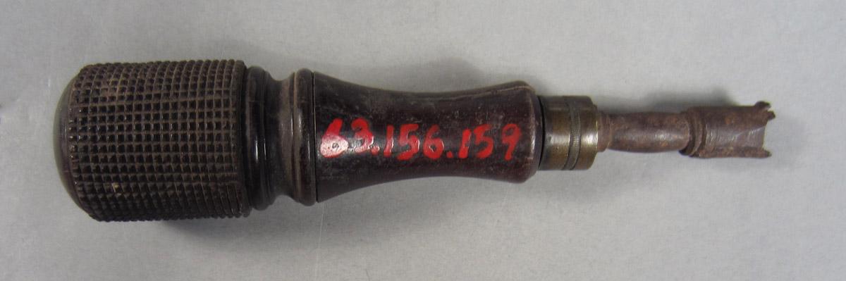 1963.0156.159 Wrench, View 2