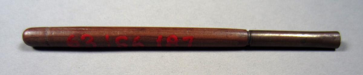 1963.0156.187 Tool handle, View 1