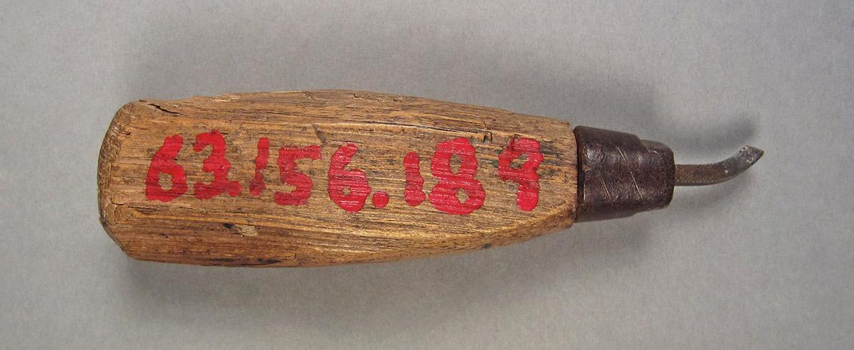 1963.0156.189, Lathe tool, side 1