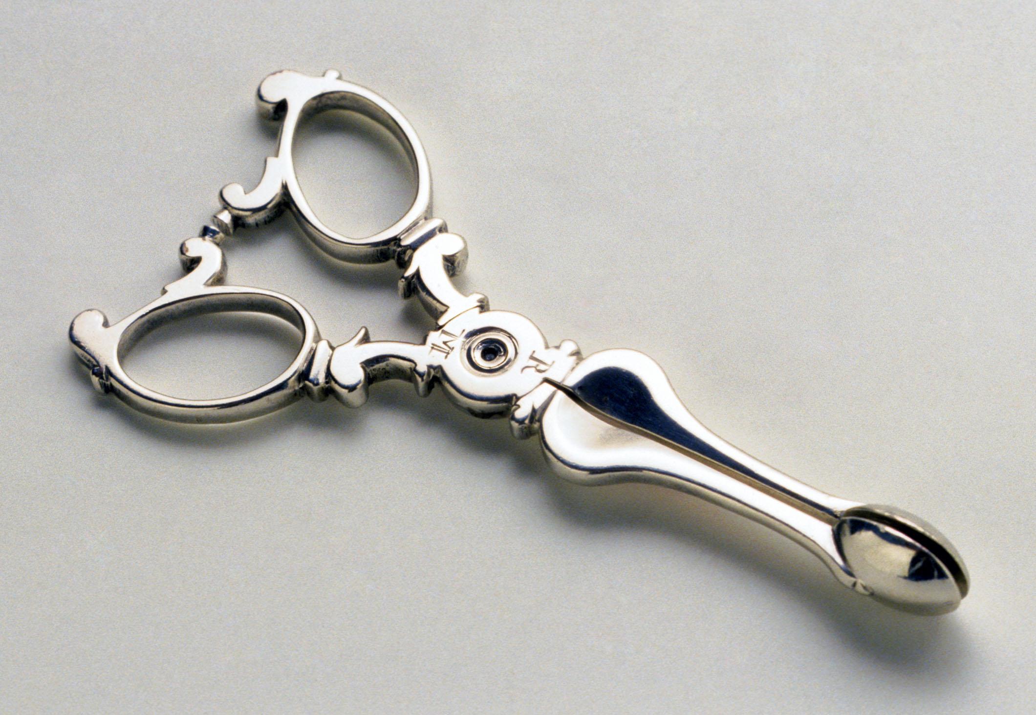1955.0136.058 Miniature Sugar Tongs