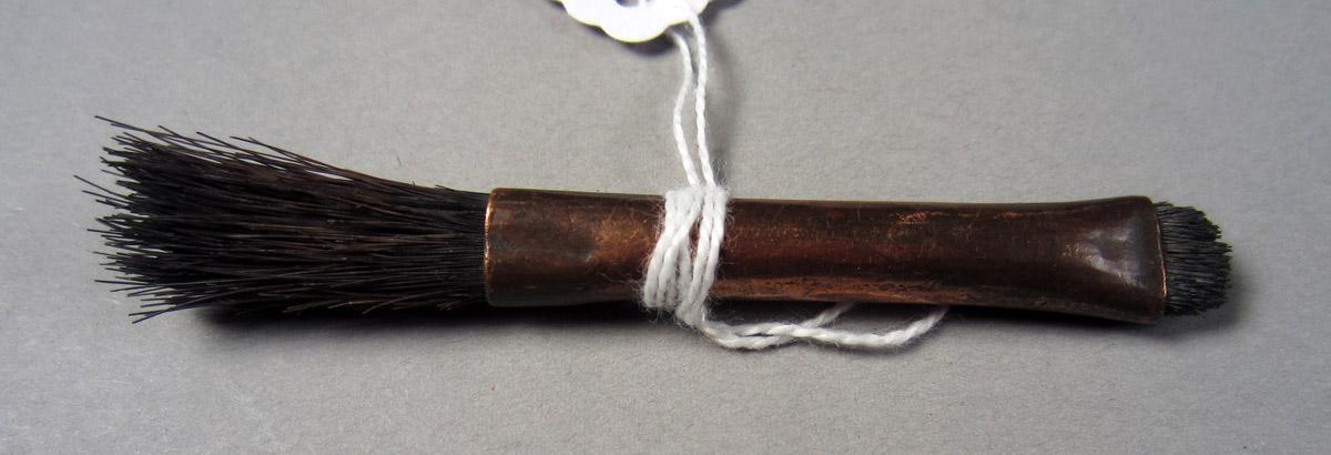 1963.0156.257 Brush, View 1