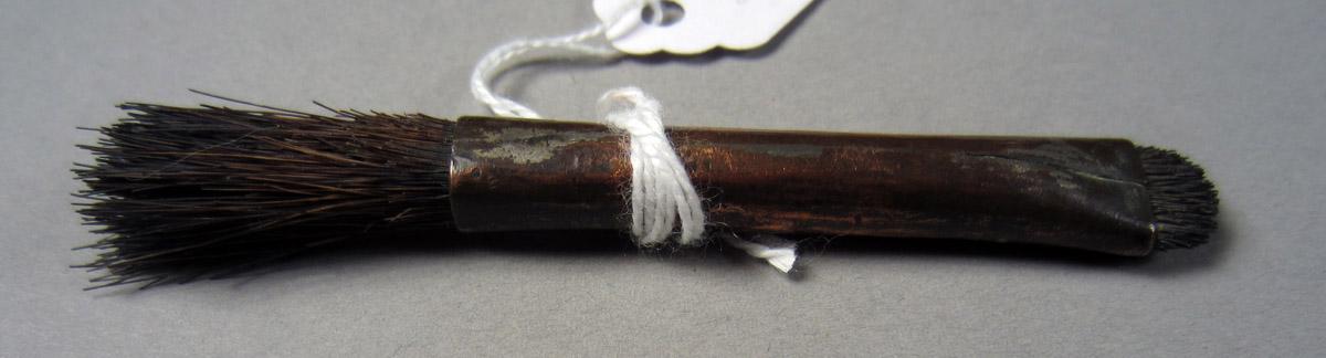 1963.0156.257 Brush, View 2