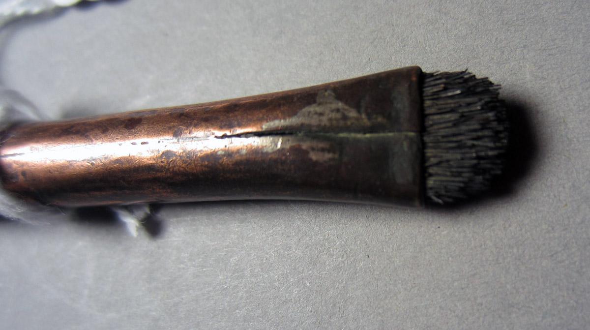 1963.0156.257 Brush, Detail