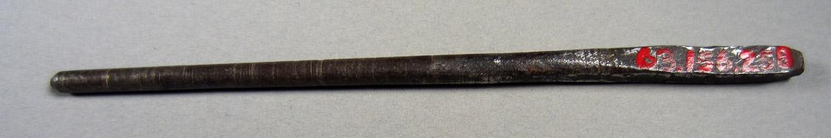 1963.0156.258 Lathe arbor, View 2