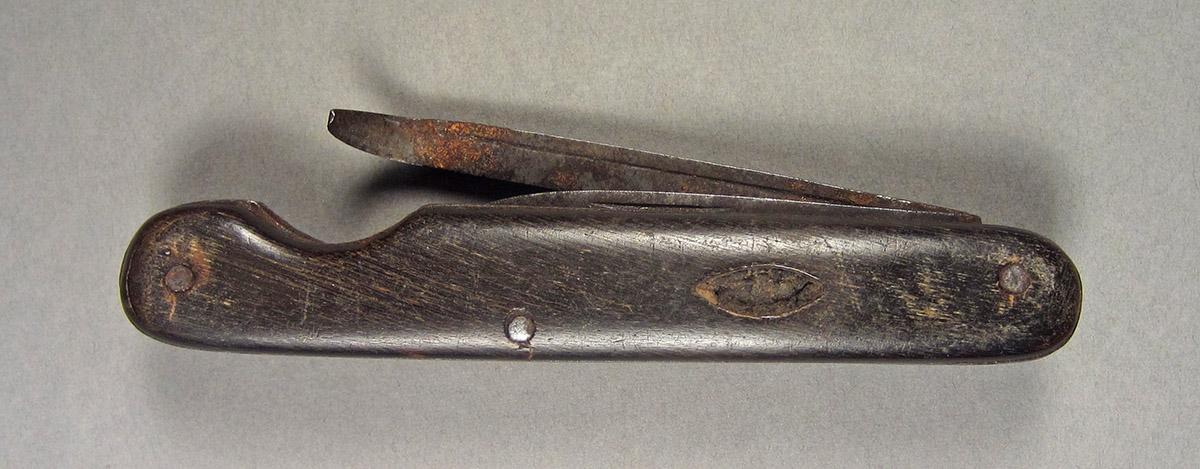 1963.0156.260, Pocket knife, side 1