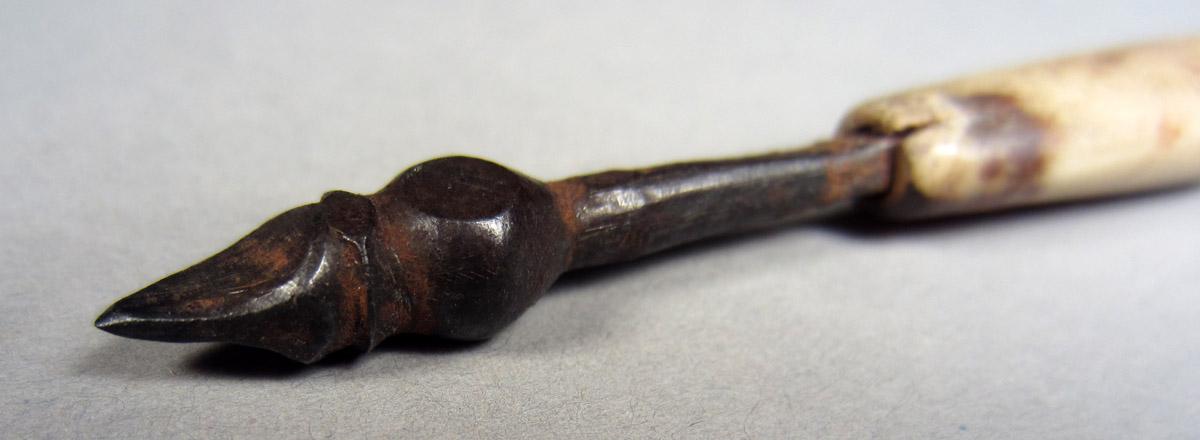 1963.0156.303 Soldering iron, Detail