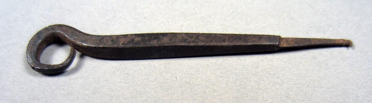 1963.0156.307 Eyelet,View 2