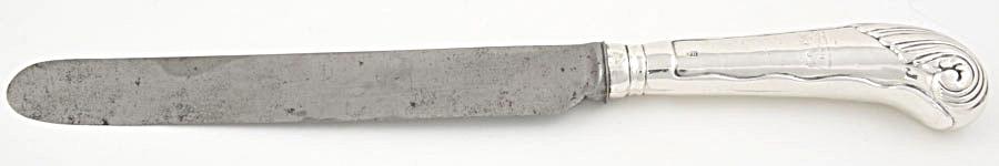 1963.0527.001 Knife, upper surface