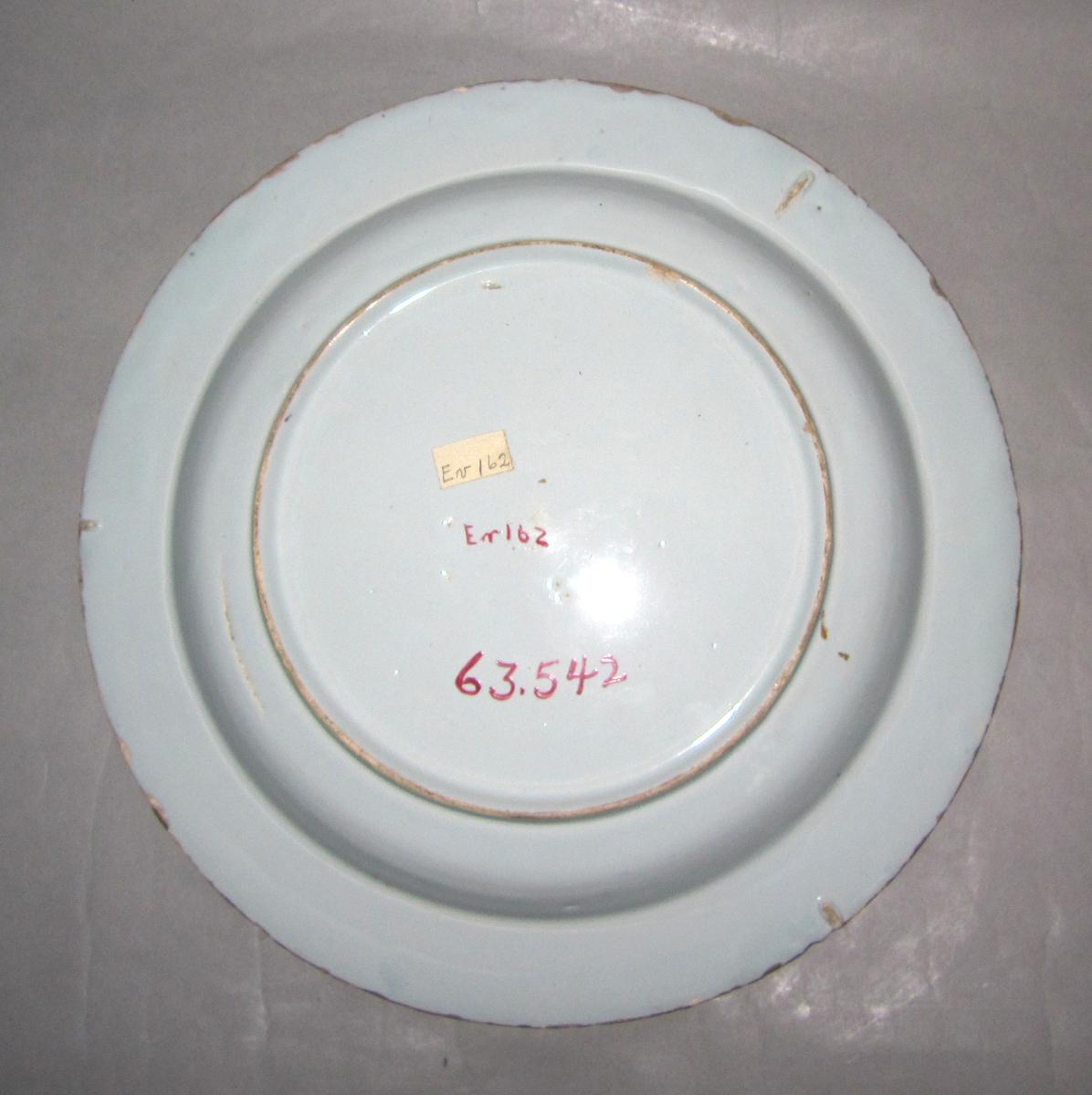 1963.0542 Delft plate underside