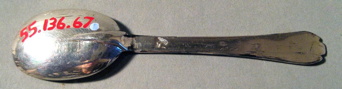 1955.0136.067 Silver Spoon underside