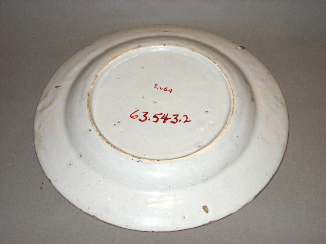 1963.0543.002 Plate underside