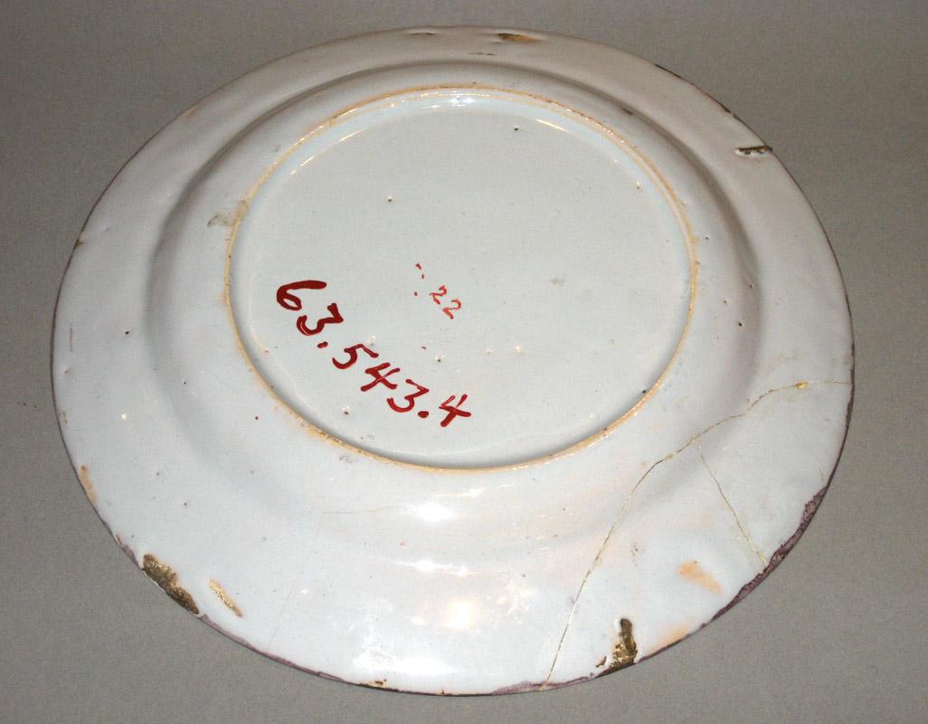 1963.0543.004 Plate underside