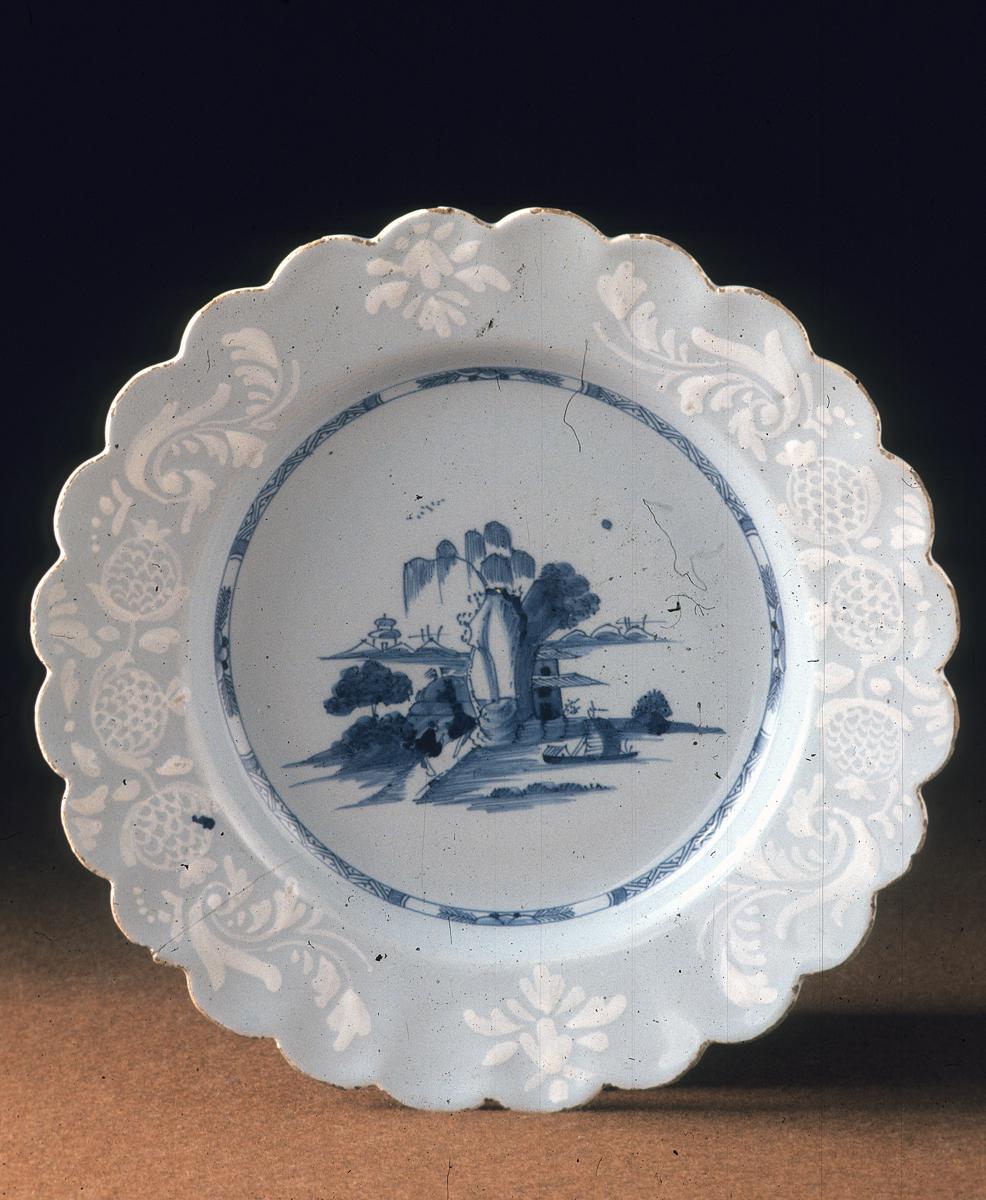 1963.0562 Earthenware Plate