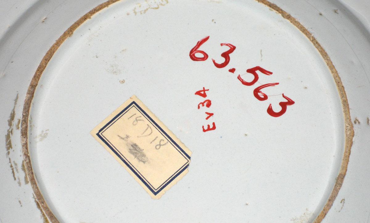 1963.0563 Plate detail
