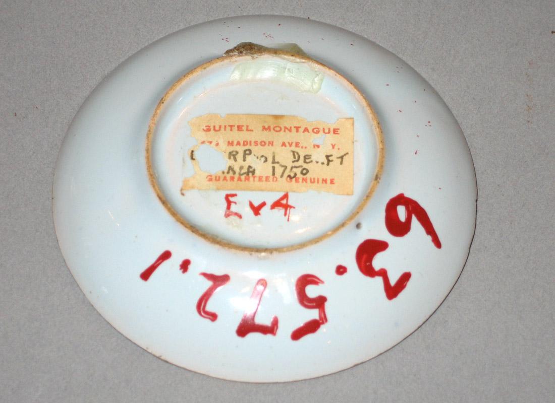 1963.0572.001 Plate underside