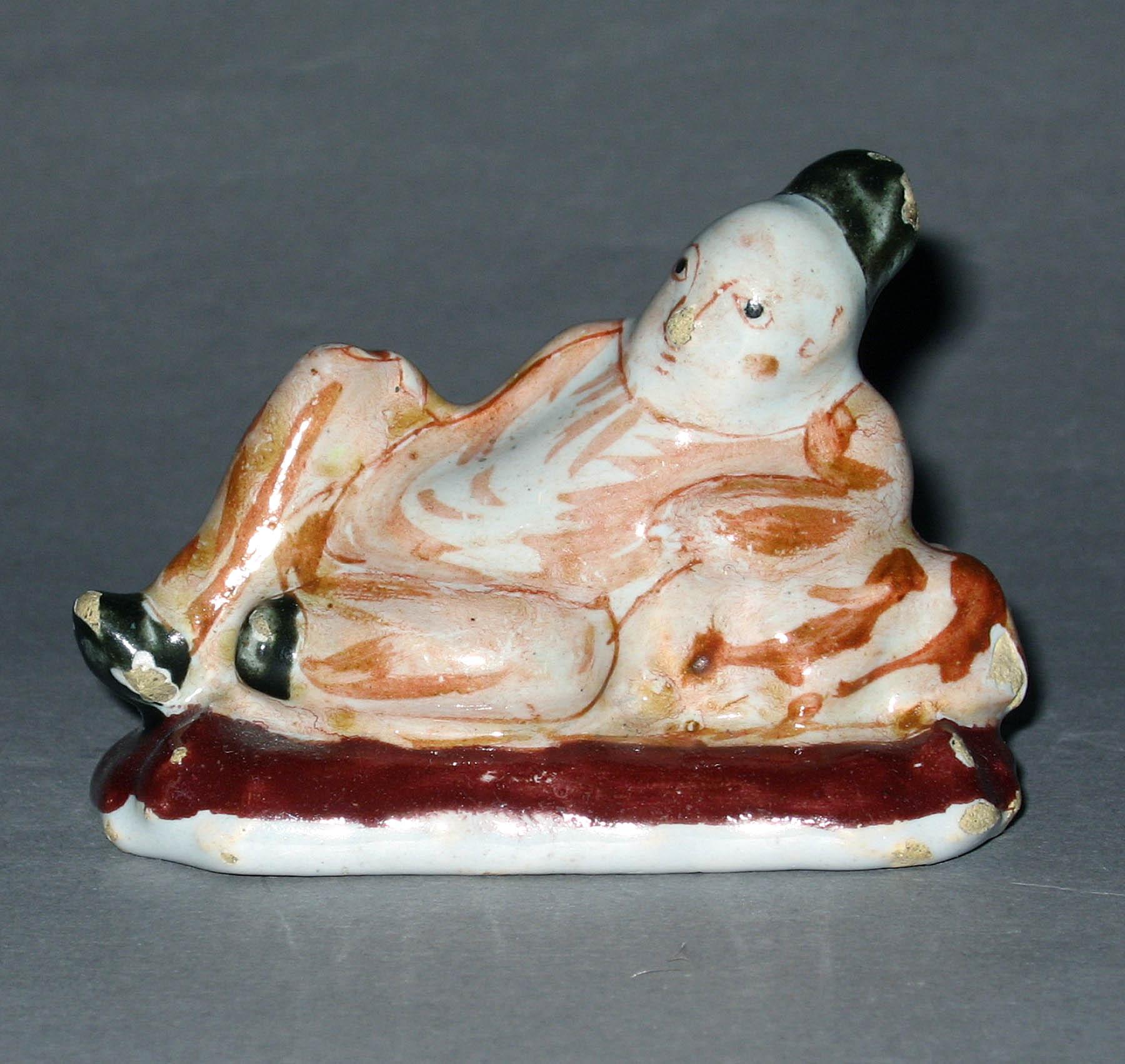 1963.0580 Earthenware figure