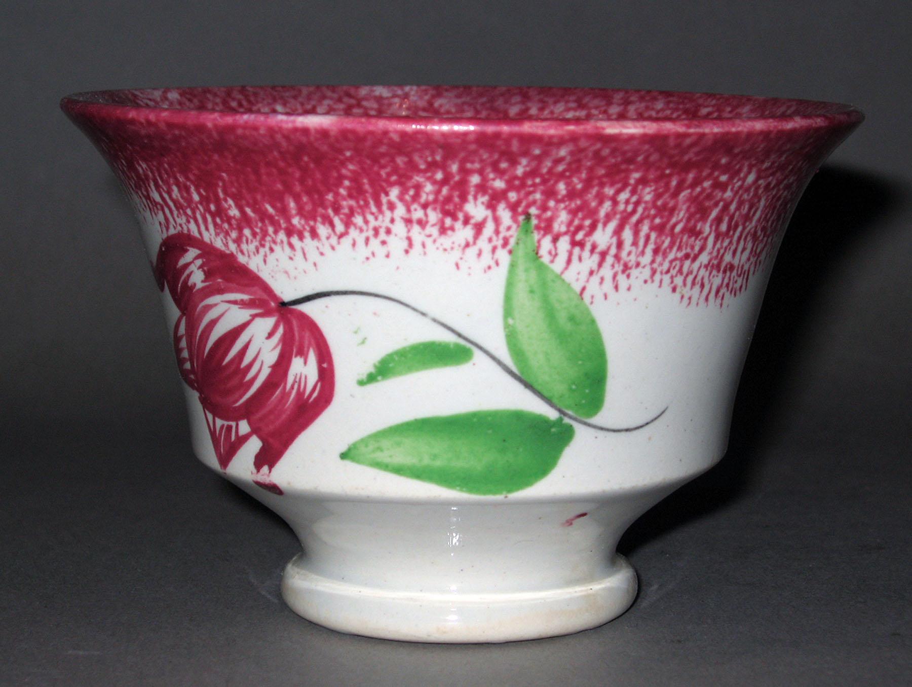 1963.0593.005 Earthenware teabowl