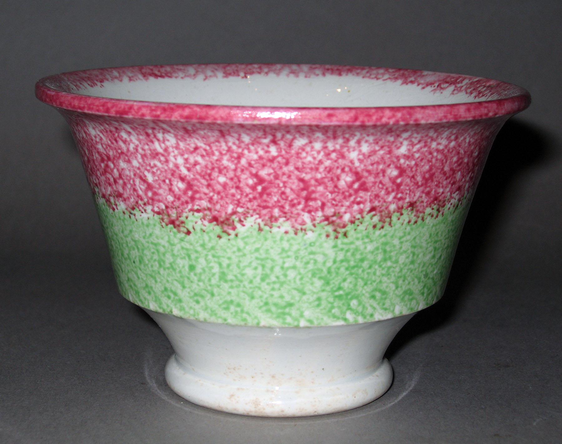 1963.0597.002 Spatterware teabowl (profile)