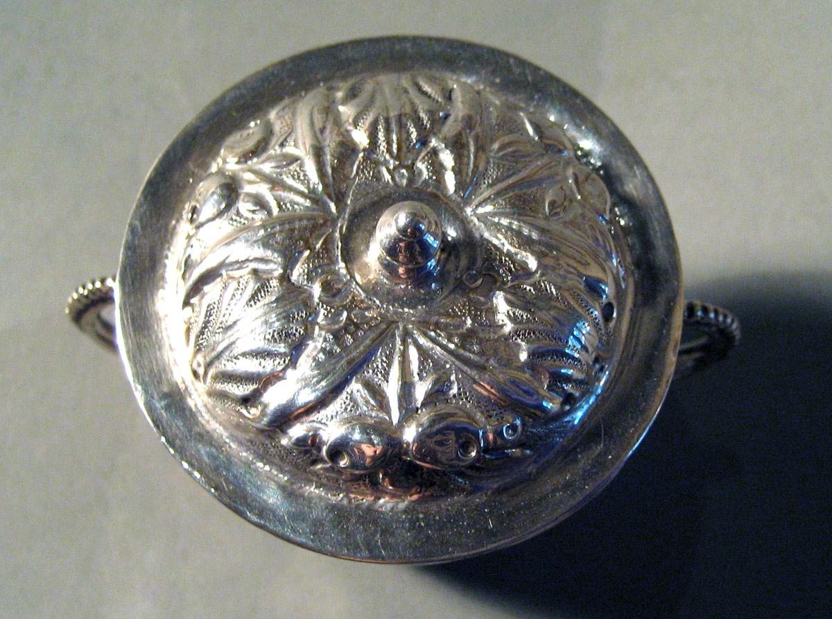 1955.0136.078 A, B Silver Cup and Cover top view