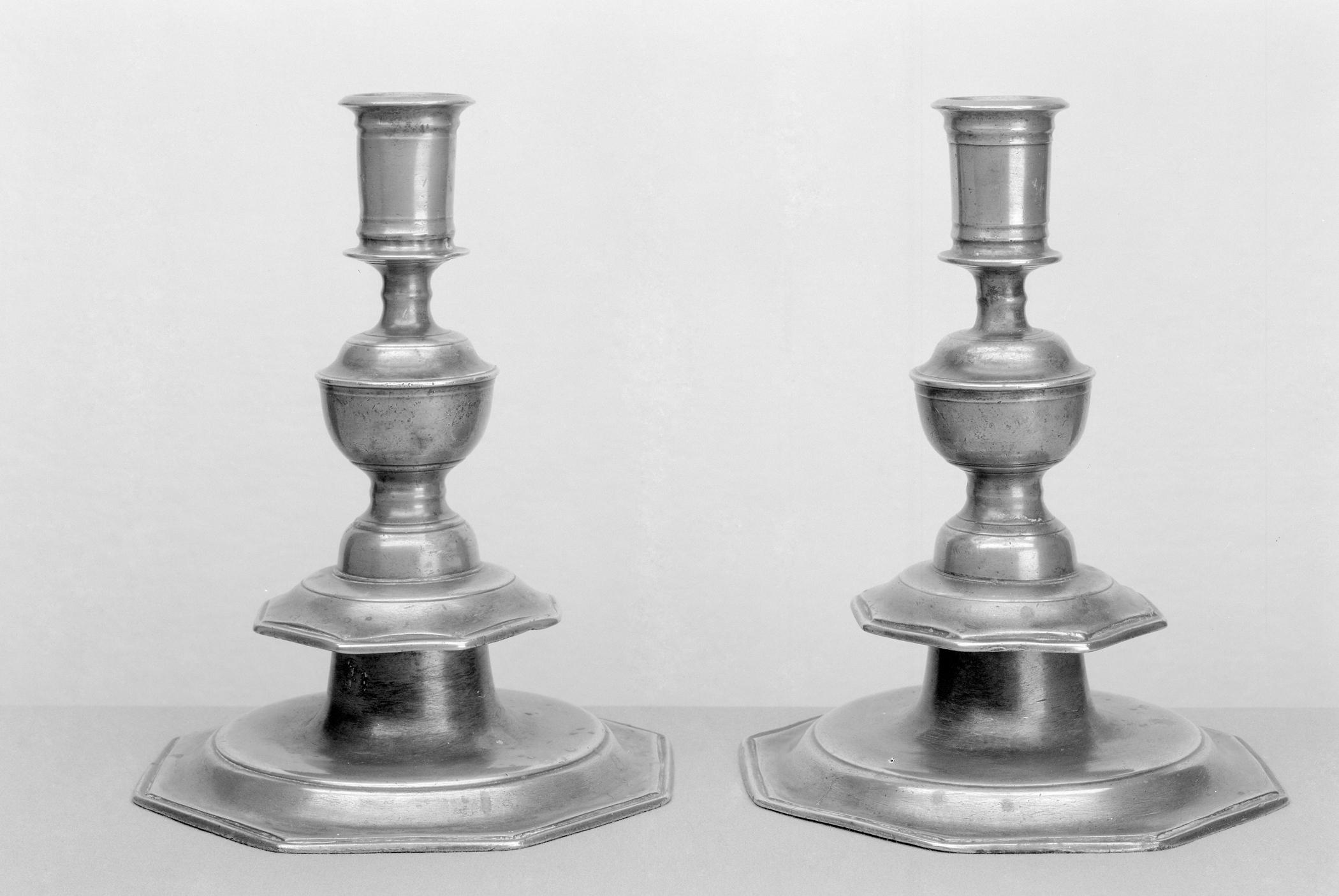 1963.0627.001, .002 Pewter candlesticks