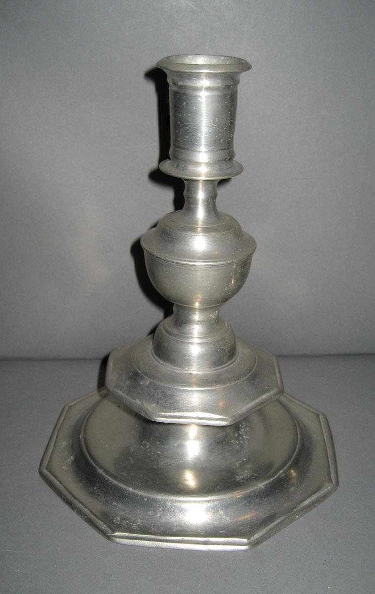 1963.0627.002 Candlestick