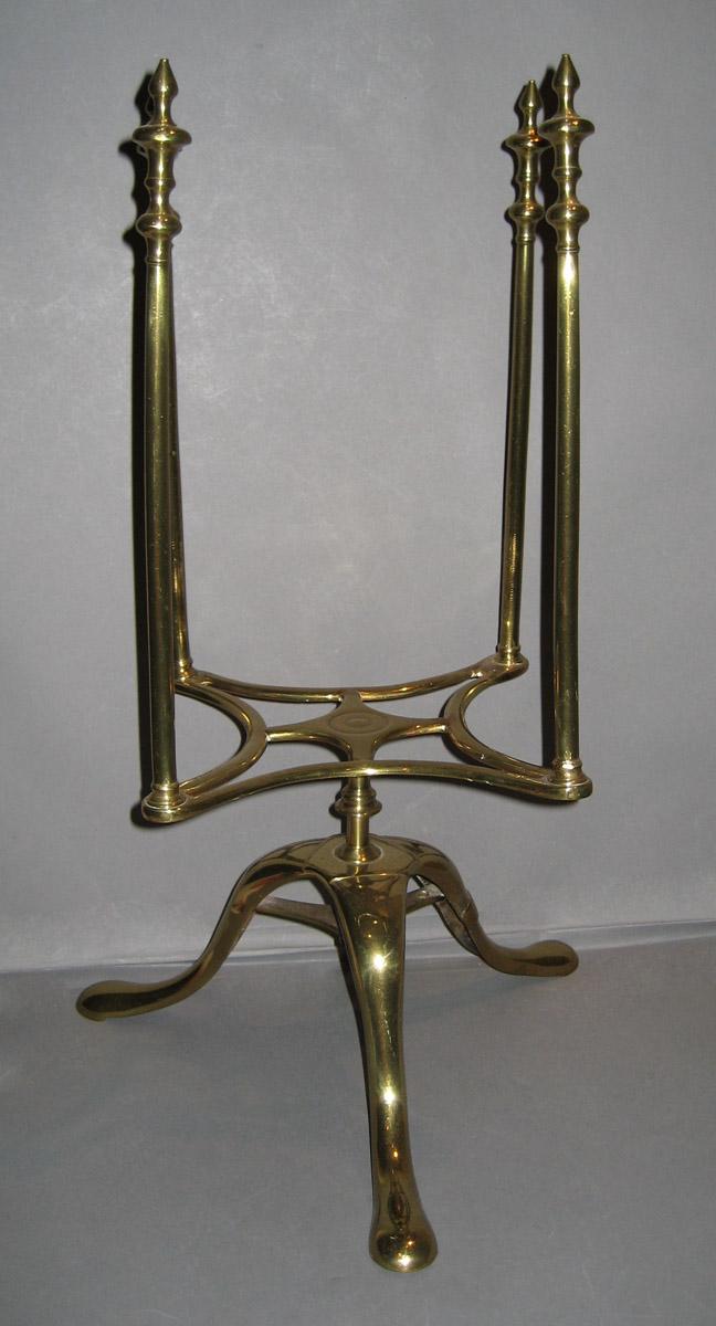 1963.0644 Plate Warmer