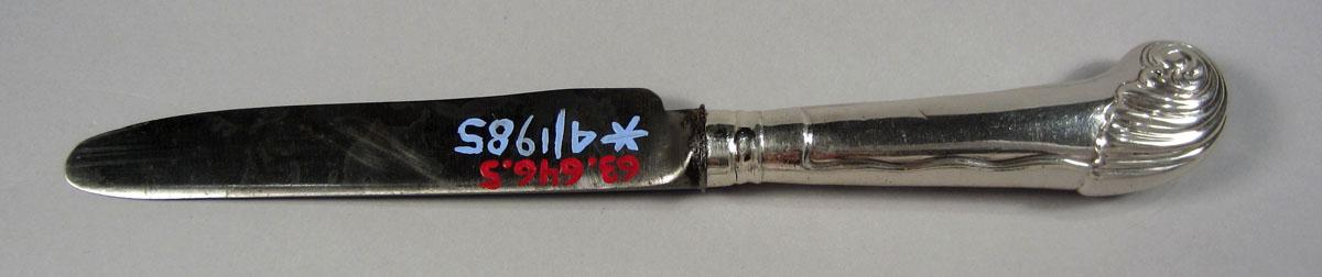1963.0646.005 Silver Knife underside