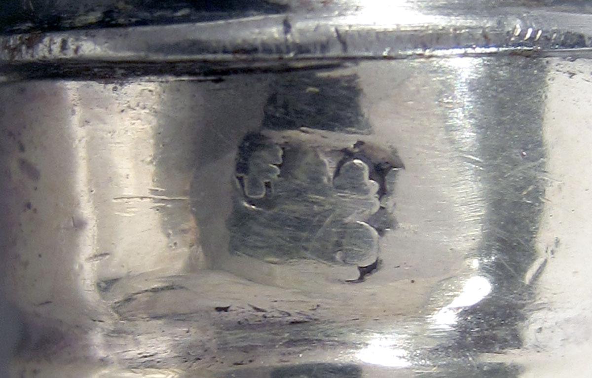 1963.0646.005 Silver Knife mark