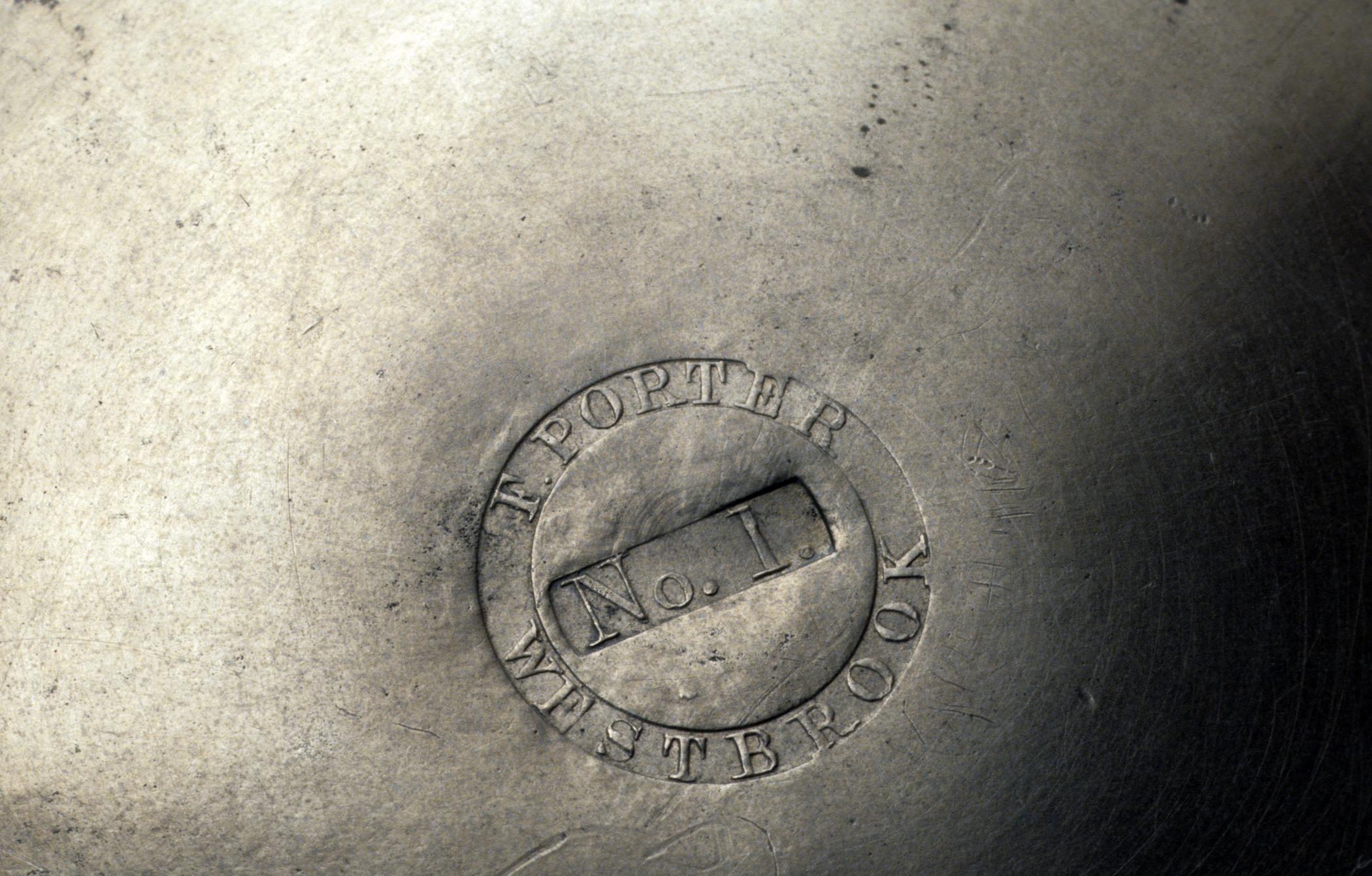 1963.0662 Britannia pitcher (mark)