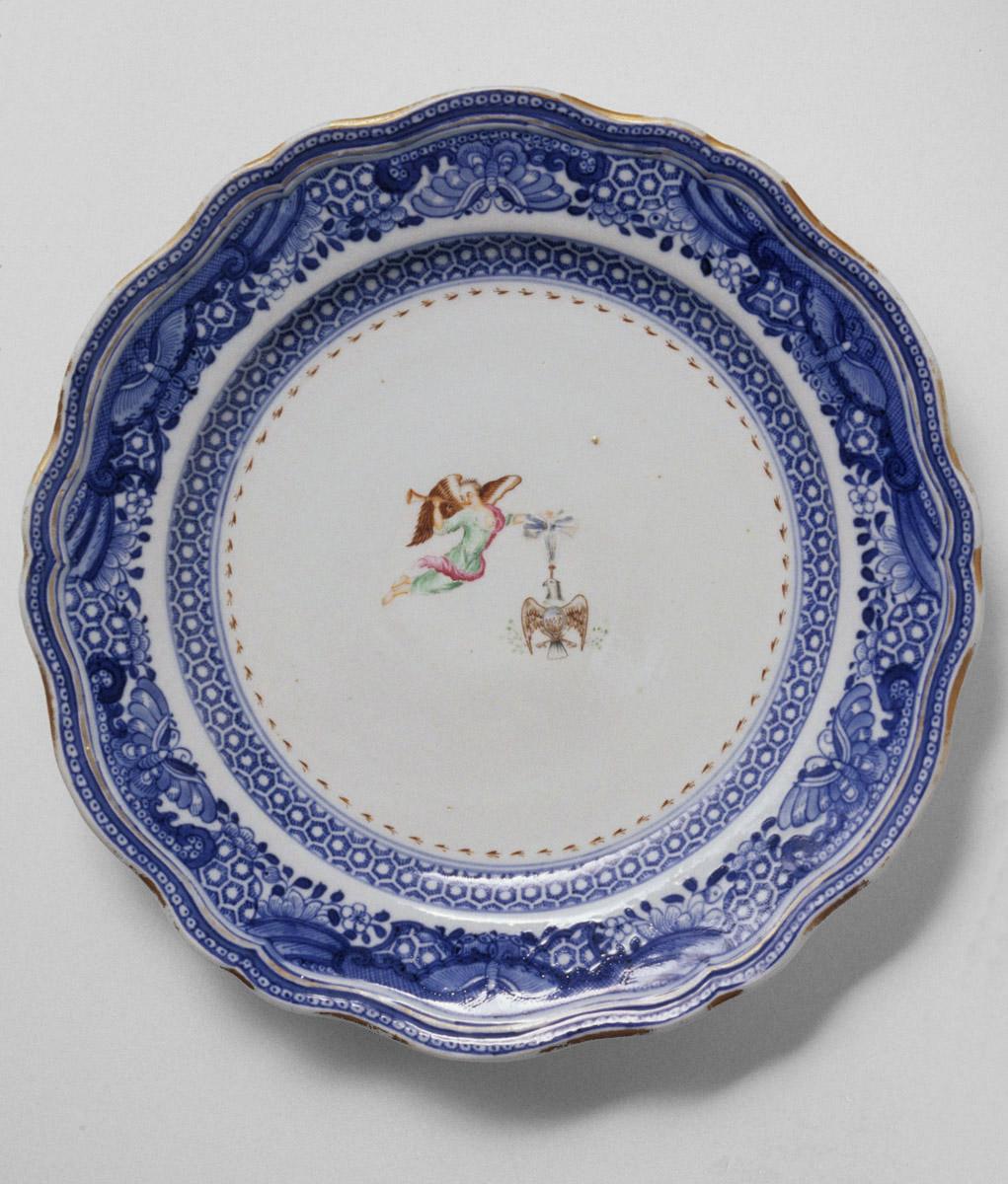 1963.0700.020 Plate, view 2