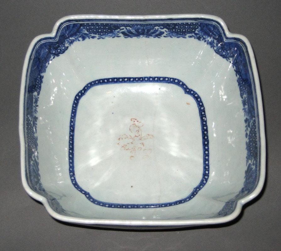 1963.0700.040 Bowl interior