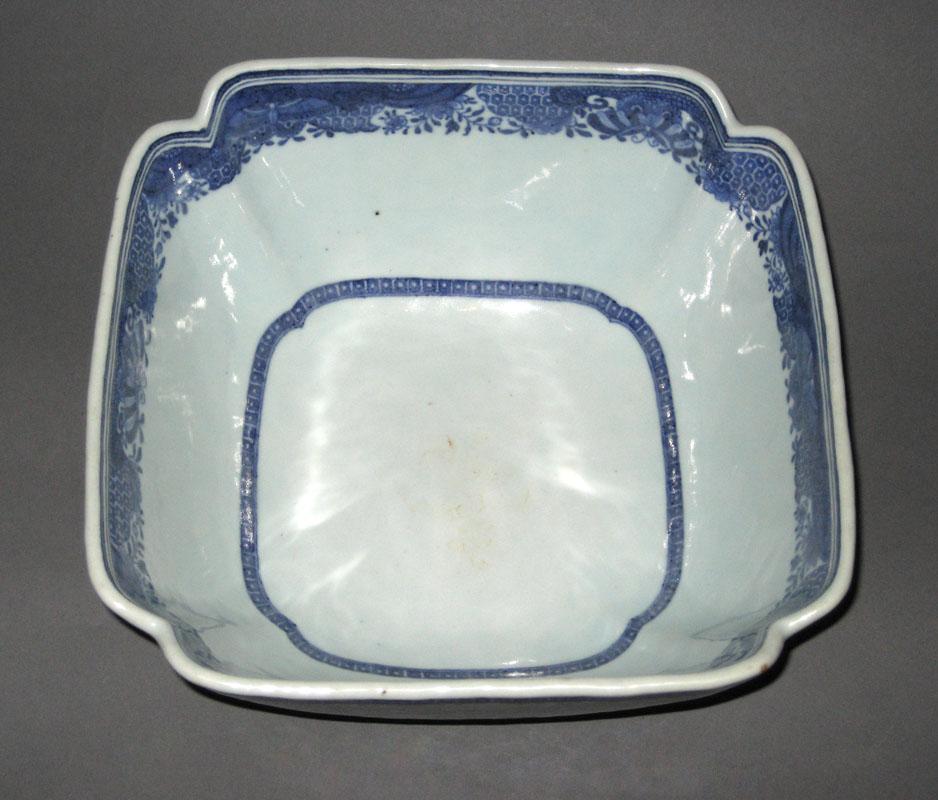 1963.0700.041 Bowl interior