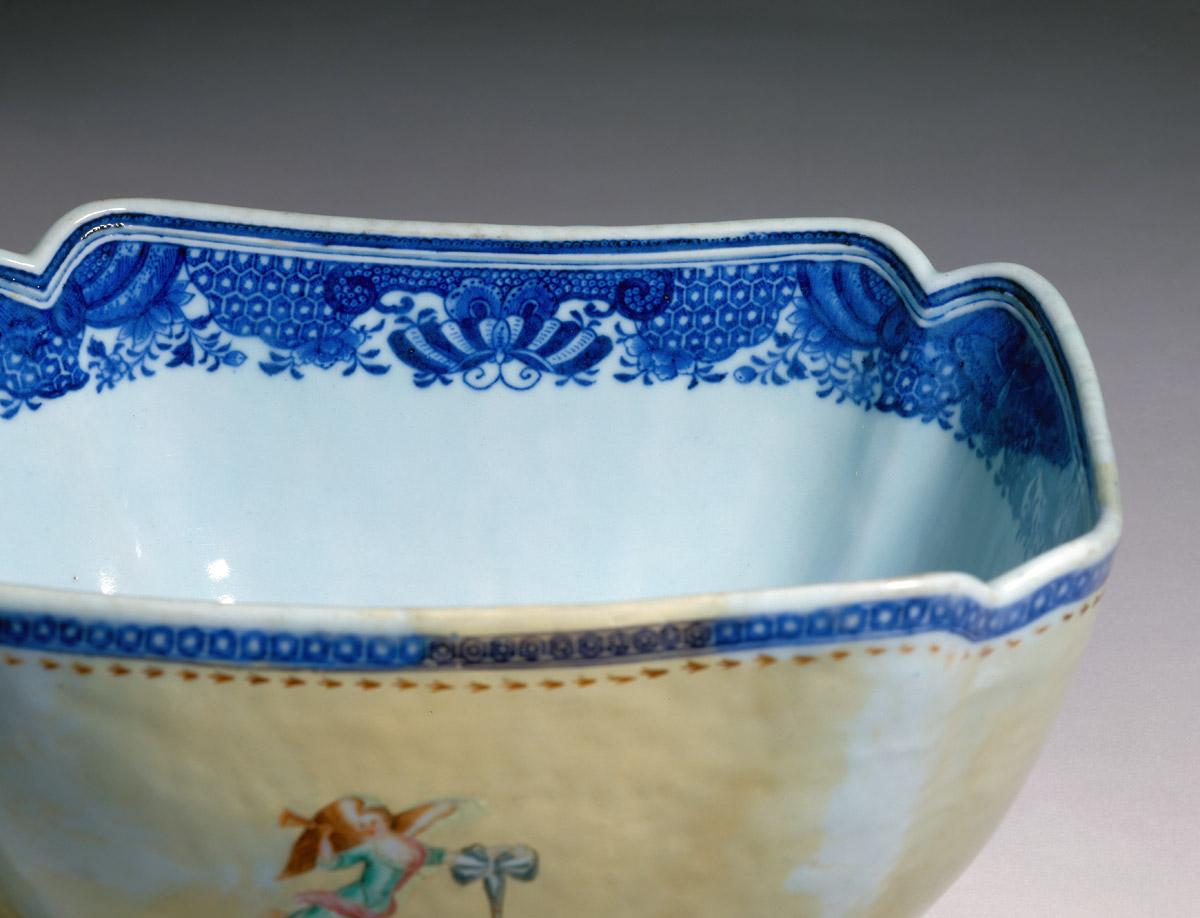 1963.0700.042 bowl (detail 1)