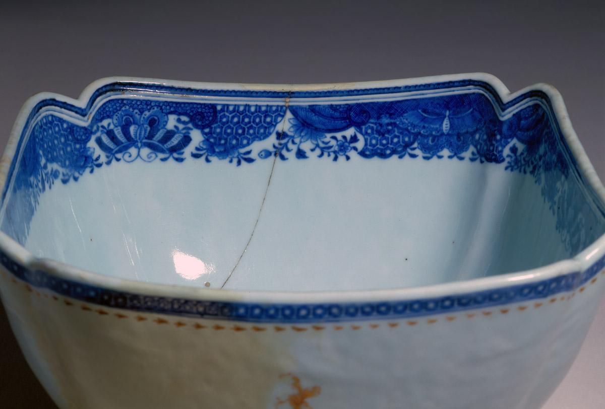 1963.0700.042 bowl (detail 2)