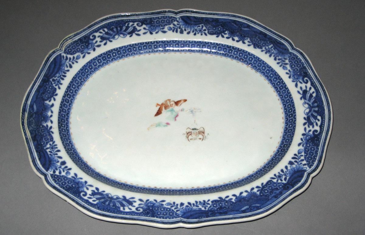 1963.0700.048 Platter