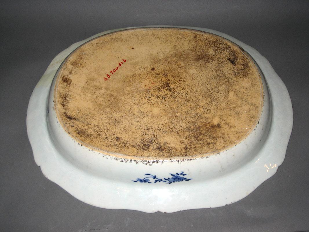 1963.0700.051 B Dish underside
