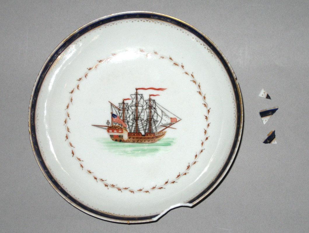 1963.0714.002 B Saucer