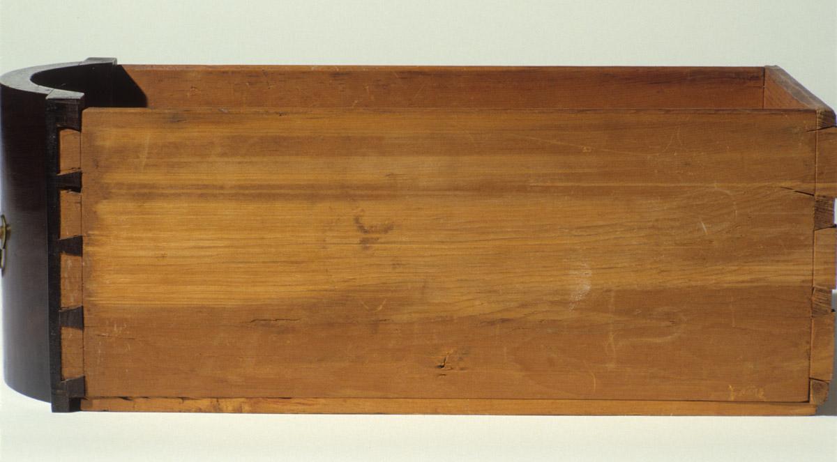 1955.0136.097 Table, detail 1