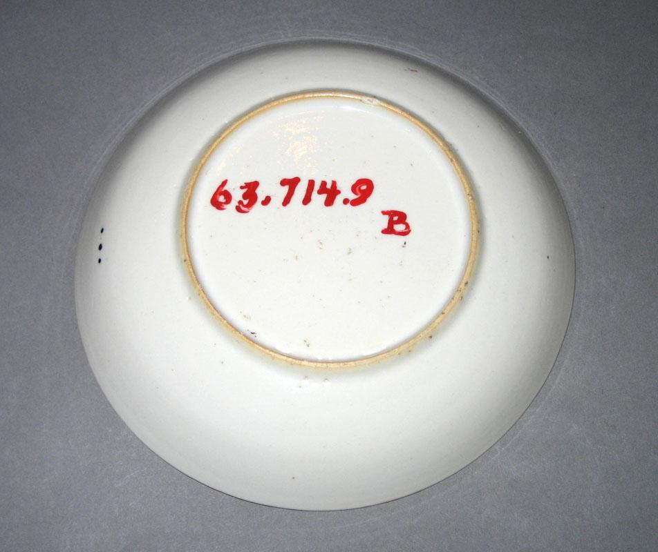 1963.0714.009 A Porcelain Saucer underside