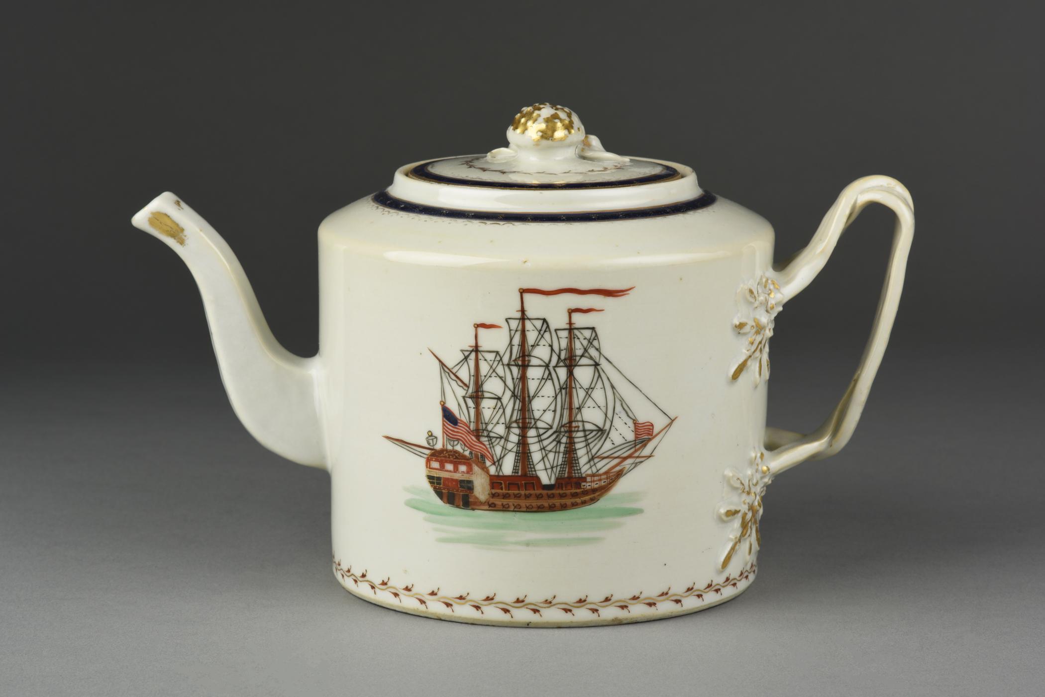 1963.0714.012 A, B Teapot, view 1