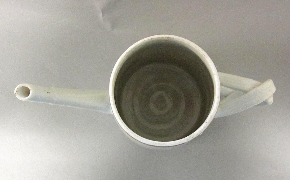 1963.0715 A Porcelain coffee pot top