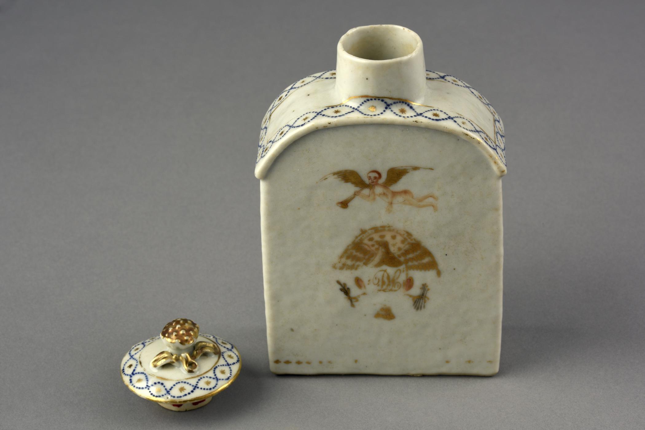 1963.0716 A, B Tea canister, view 2