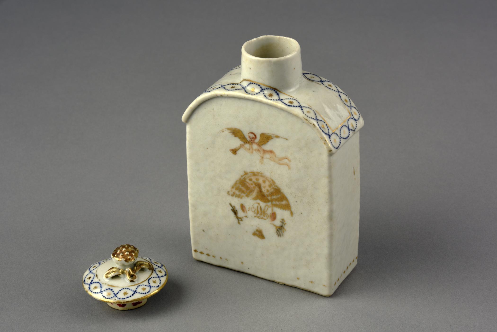 1963.0716 A, B Tea canister, view 3