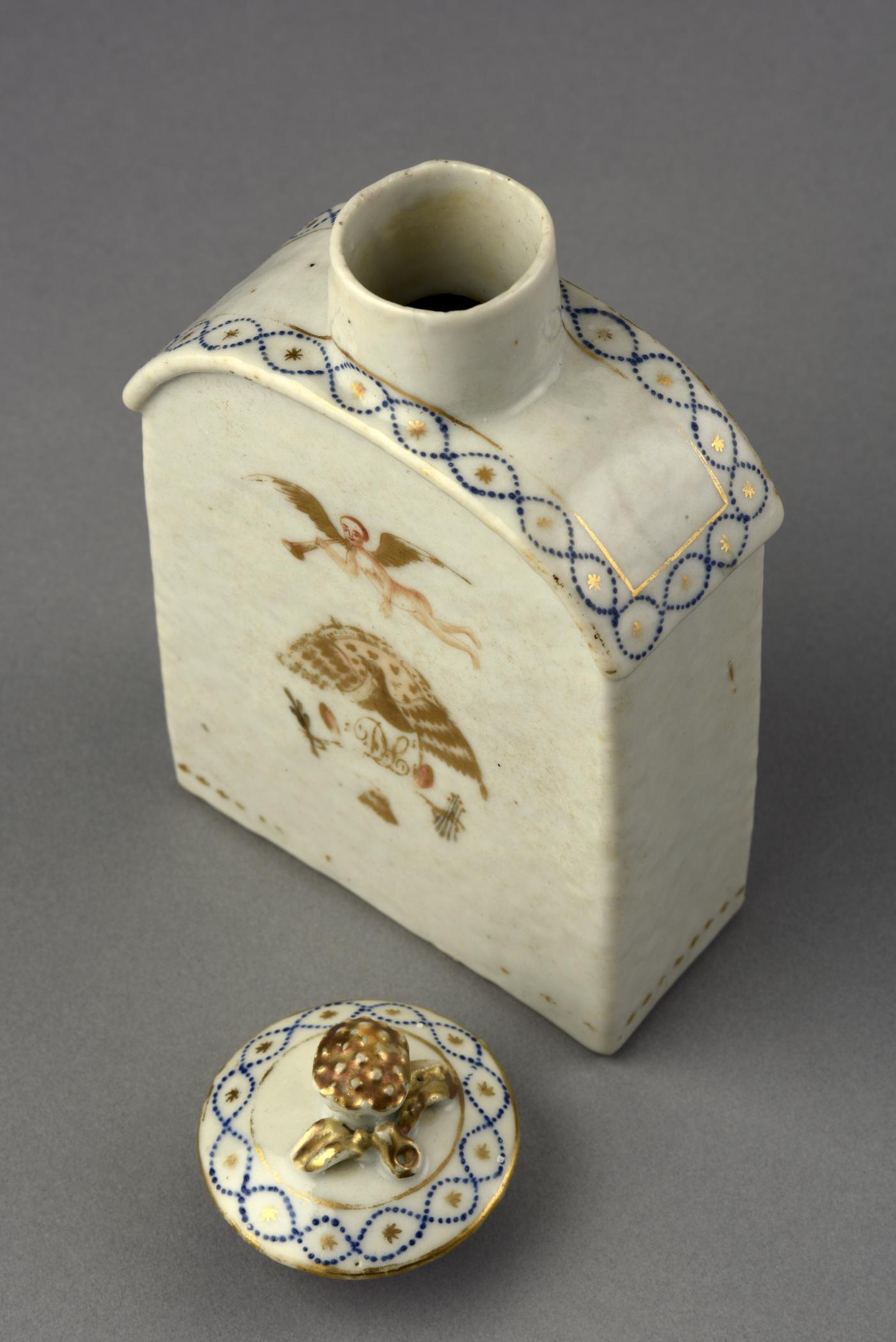 1963.0716 A, B Tea canister, view 4