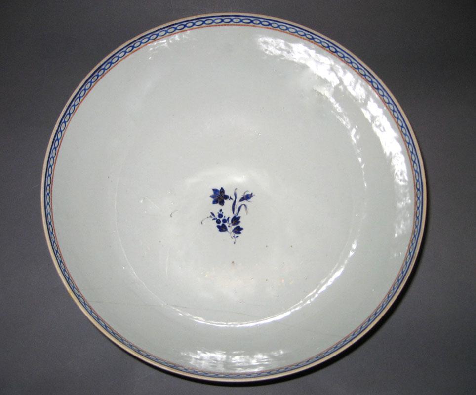 1963.0719.001 Porcelain Bowl interior