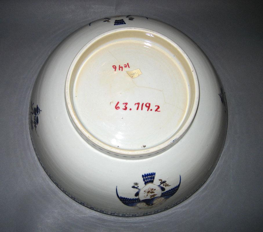 1963.0719.002 Porcelain Bowl underside